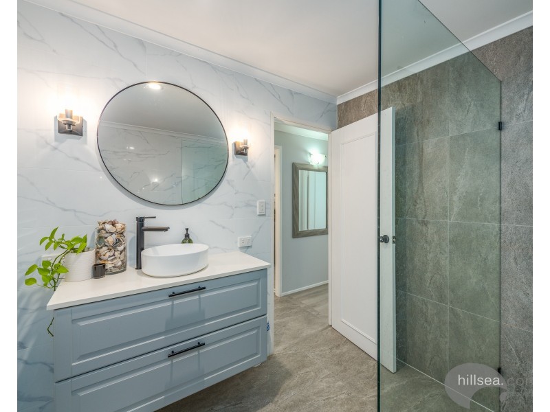 40 Limetree Parade, Runaway Bay QLD 4216