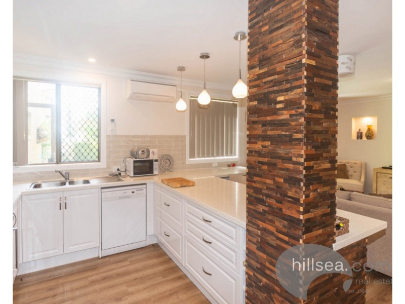 2/490 Marine Parade, Biggera Waters QLD 4216