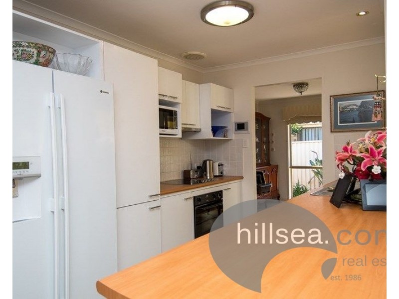 73 Allied Drive, Arundel QLD 4214