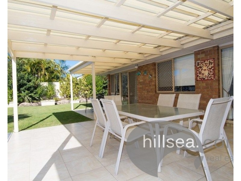 73 Allied Drive, Arundel QLD 4214