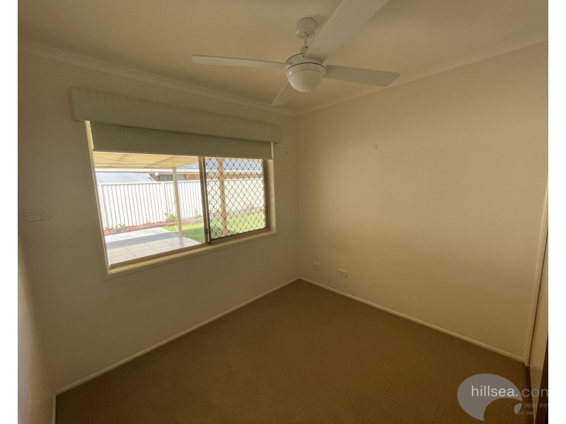 73 Allied Drive, Arundel QLD 4214