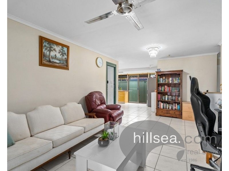 2/76 Botanical Drive, Labrador QLD 4215