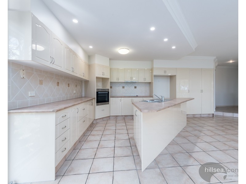 49 Highvale Drive, Helensvale QLD 4212