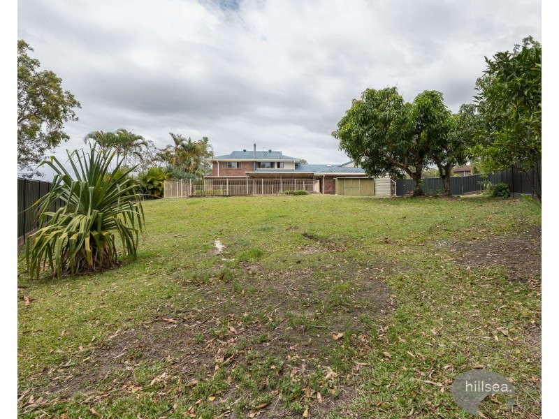 7 Tenterfield Court, Helensvale QLD 4212