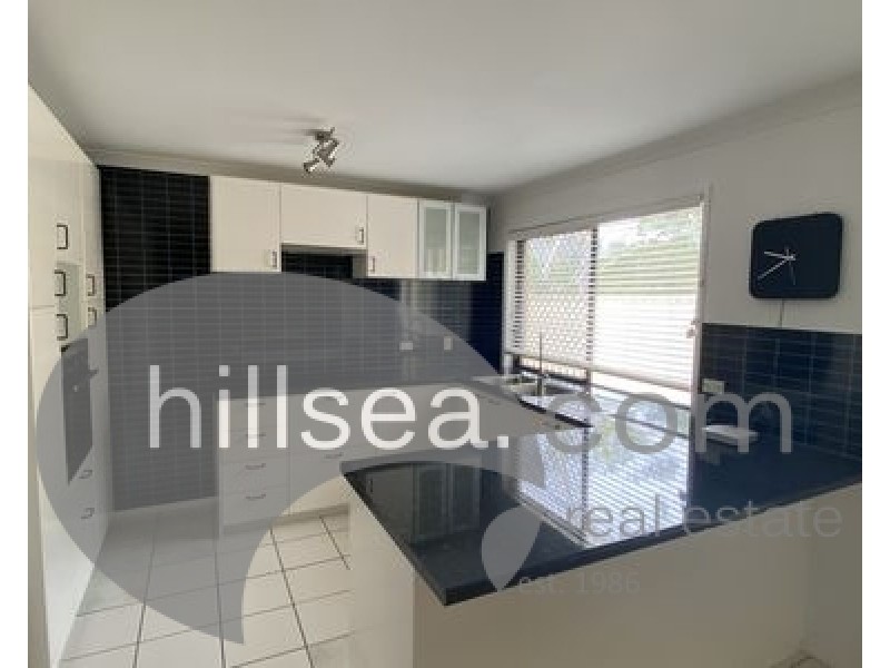 42 Christina Ryan Way, Arundel QLD 4214