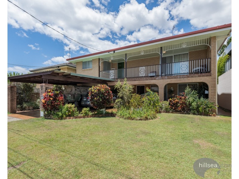 20 Scoter Avenue, Paradise Point QLD 4216