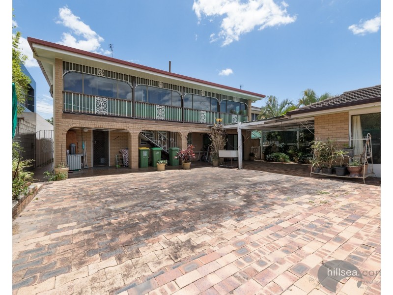 20 Scoter Avenue, Paradise Point QLD 4216