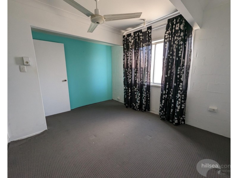 2/96 Smith Street, Southport QLD 4215