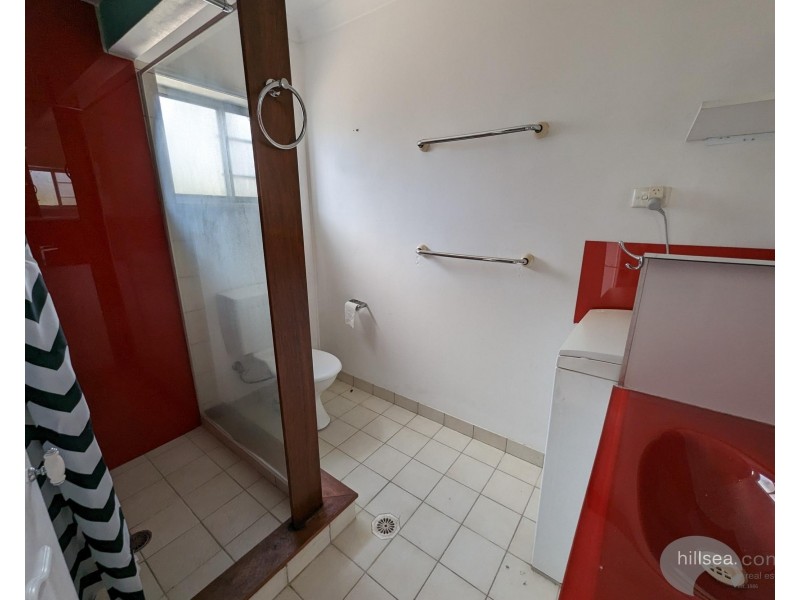 2/96 Smith Street, Southport QLD 4215