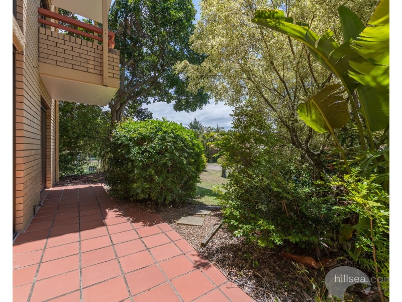 8/106 Bayview Street, Runaway Bay QLD 4216