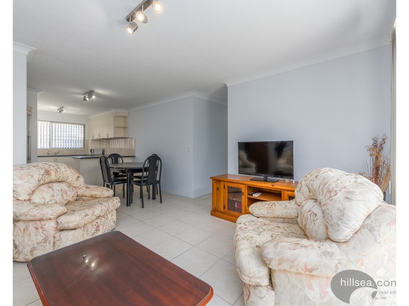 1/53 Bayview Street, Runaway Bay QLD 4216