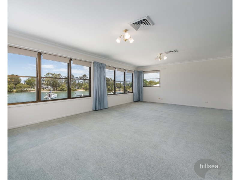 47 Lindsay Parade, Paradise Point QLD 4216