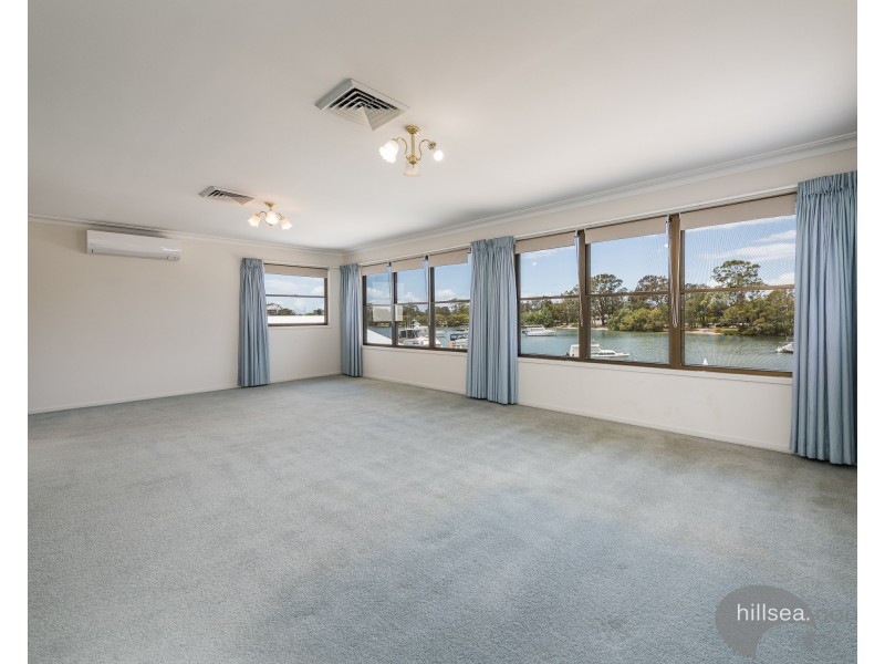 47 Lindsay Parade, Paradise Point QLD 4216