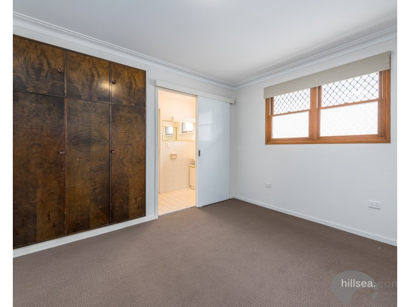 47 Lindsay Parade, Paradise Point QLD 4216