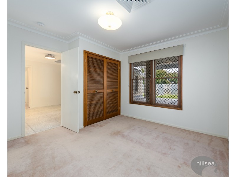 47 Lindsay Parade, Paradise Point QLD 4216