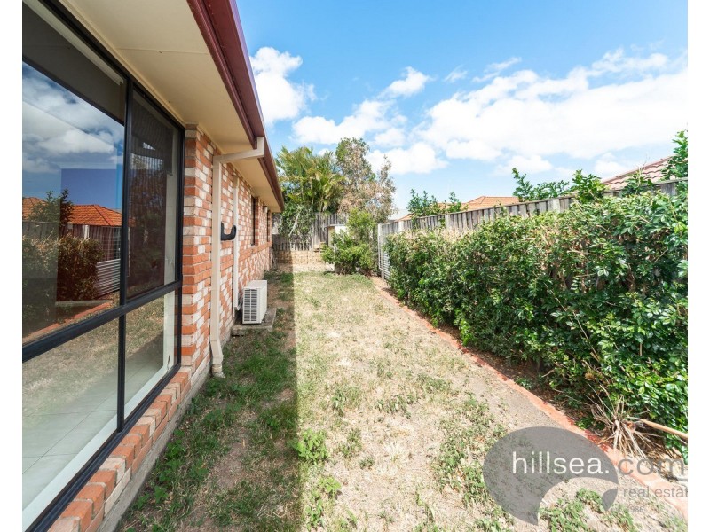 15 Sheffield Circuit, Pacific Pines QLD 4211