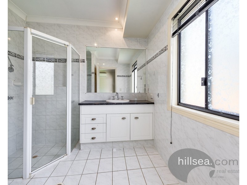 7 Eastside Esplanade, Helensvale QLD 4212