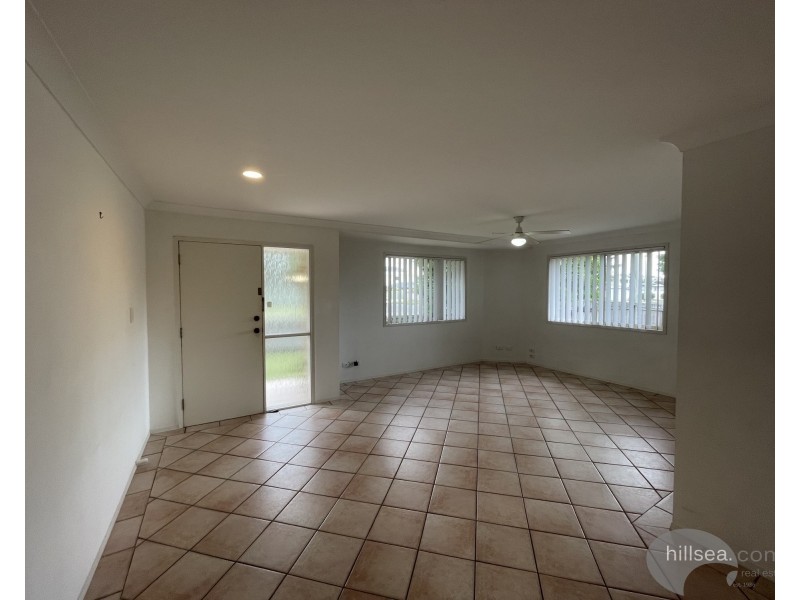 1/87 Stradbroke Street, Runaway Bay QLD 4216