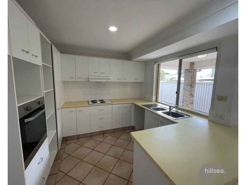 1/87 Stradbroke Street, Runaway Bay QLD 4216