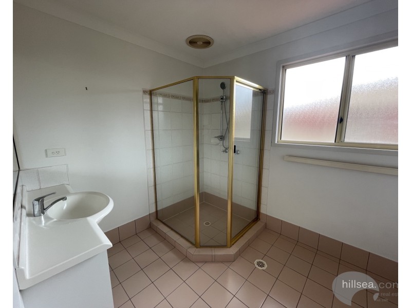 1/87 Stradbroke Street, Runaway Bay QLD 4216