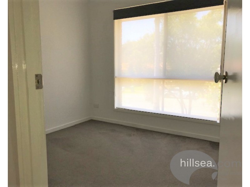 28 Allied Drive, Arundel QLD 4214