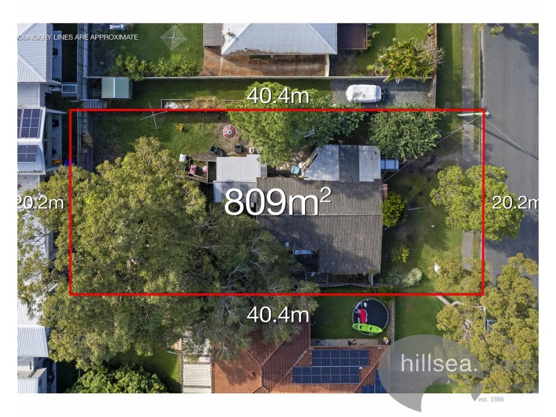 43 Crescent Avenue, Hope Island QLD 4212