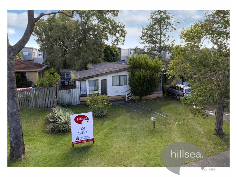43 Crescent Avenue, Hope Island QLD 4212