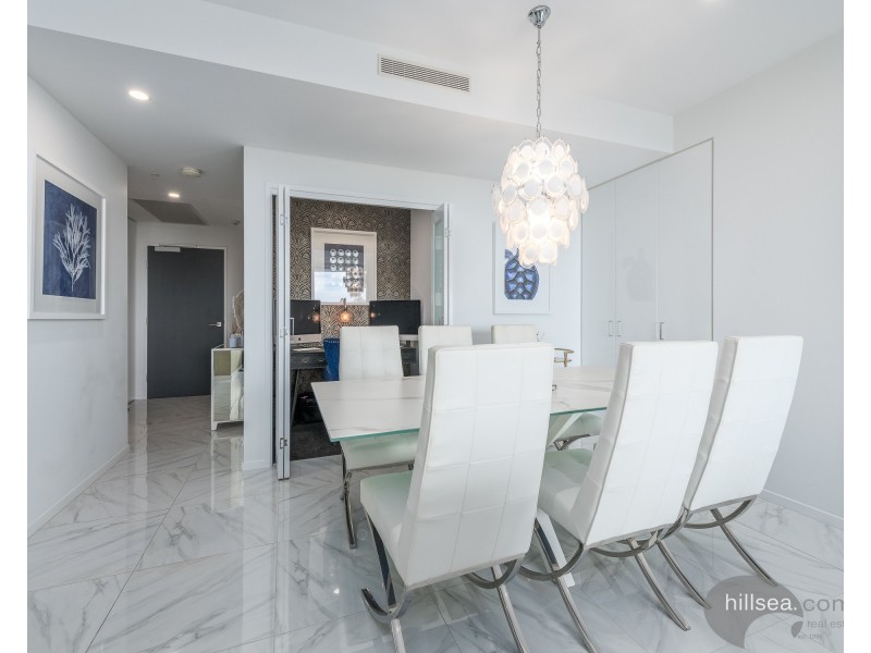 4401/5 Harbour Side Court, Biggera Waters QLD 4216