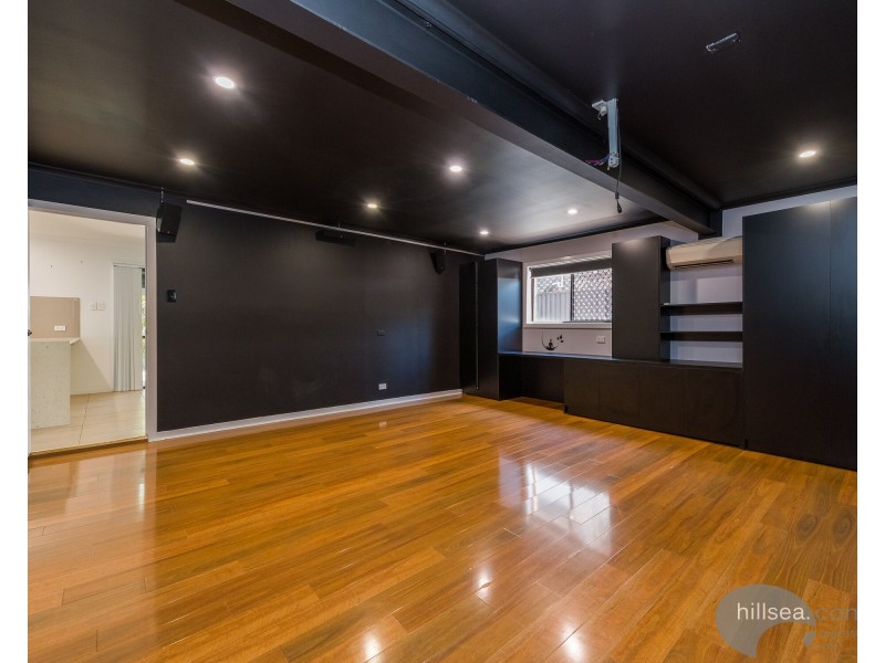 14A Thrush Avenue, Paradise Point QLD 4216