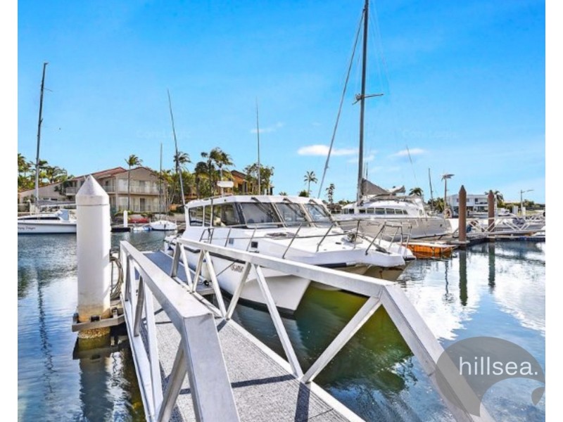 24 Daru Avenue, Runaway Bay QLD 4216