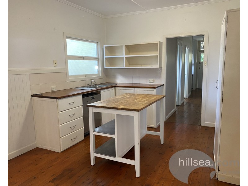 5 Kerr Avenue, Southport QLD 4215