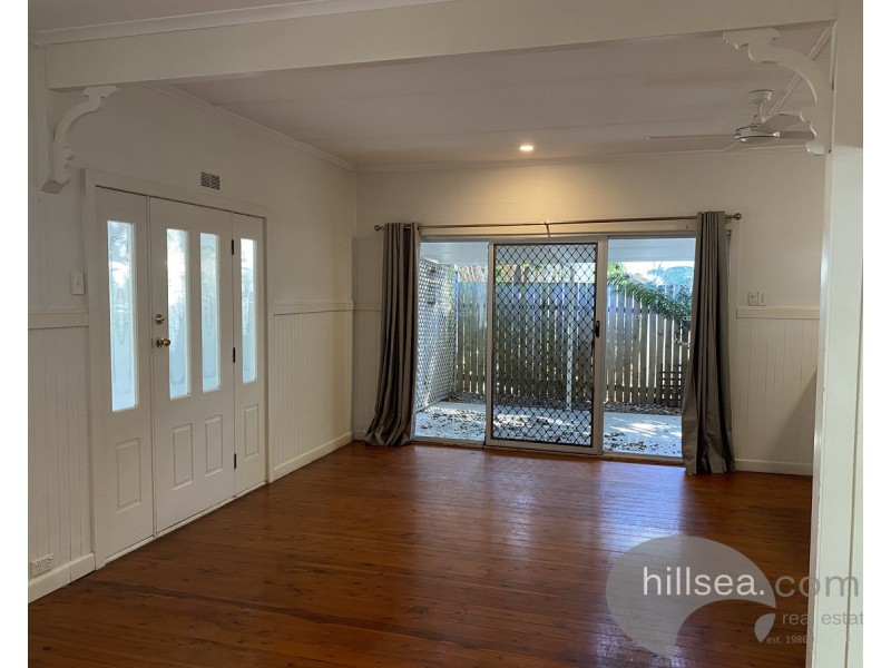 5 Kerr Avenue, Southport QLD 4215