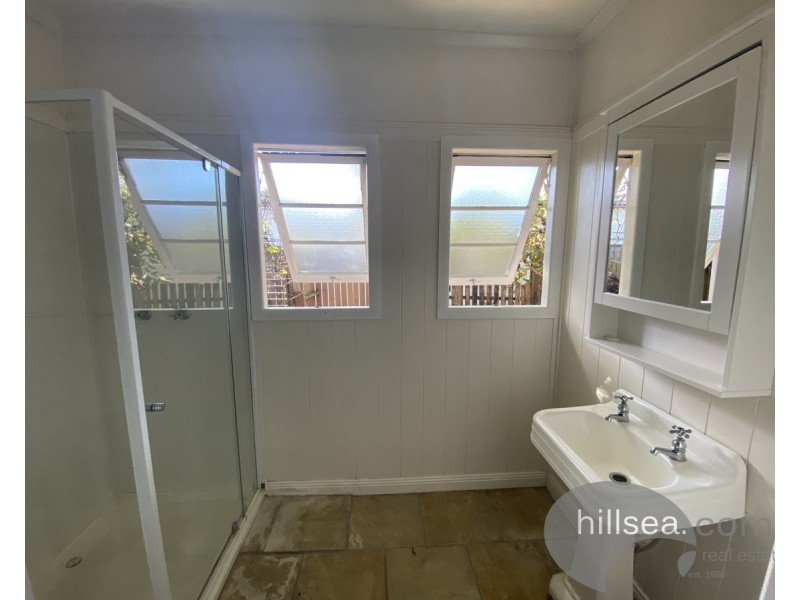 5 Kerr Avenue, Southport QLD 4215