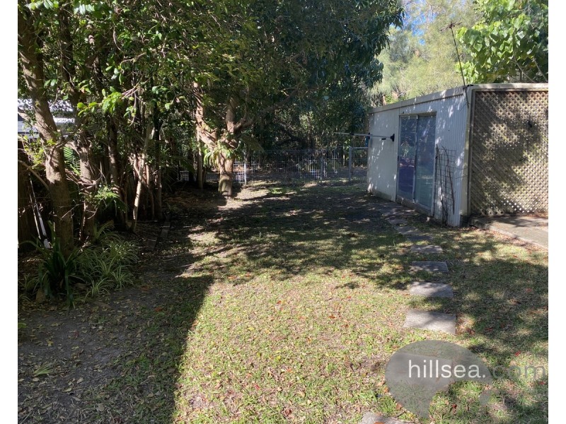 5 Kerr Avenue, Southport QLD 4215