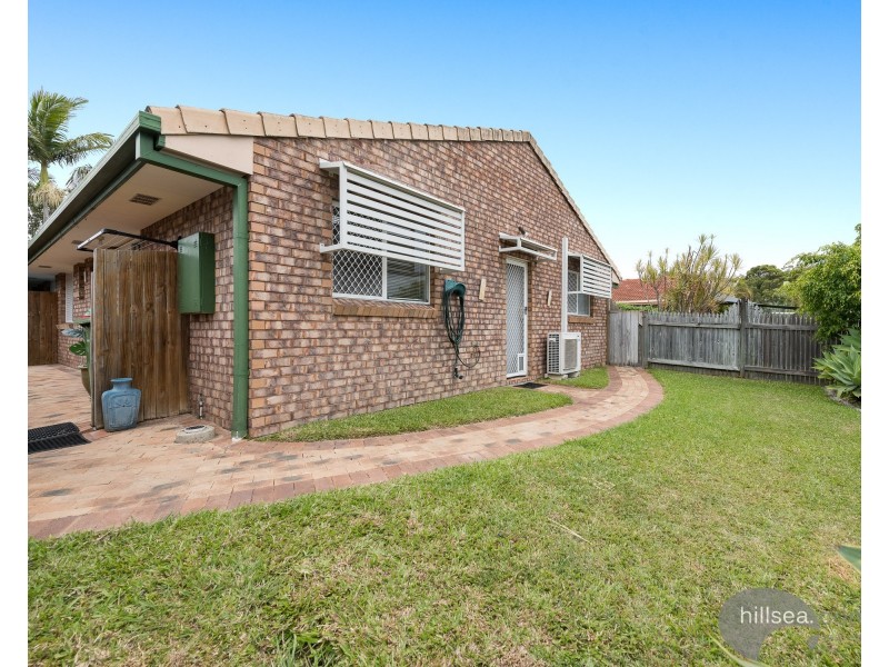 1/9 Riccarton Place, Labrador QLD 4215