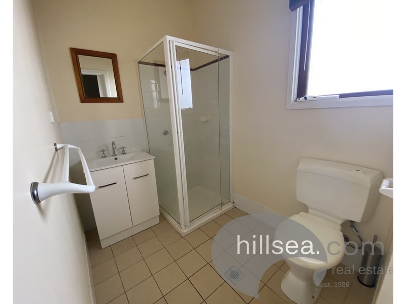 5 Kerr Avenue, Southport QLD 4215