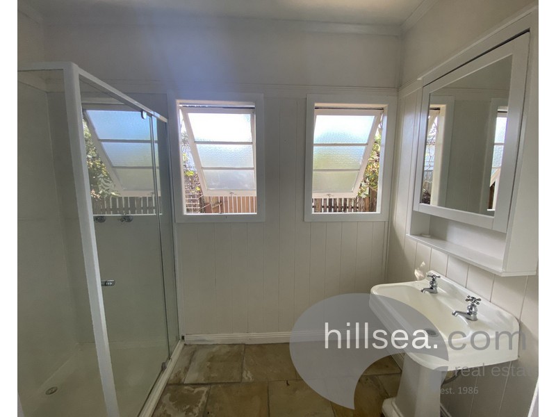 5 Kerr Avenue, Southport QLD 4215