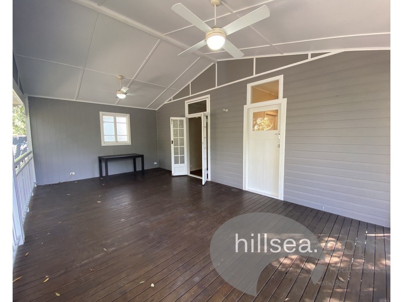 5 Kerr Avenue, Southport QLD 4215
