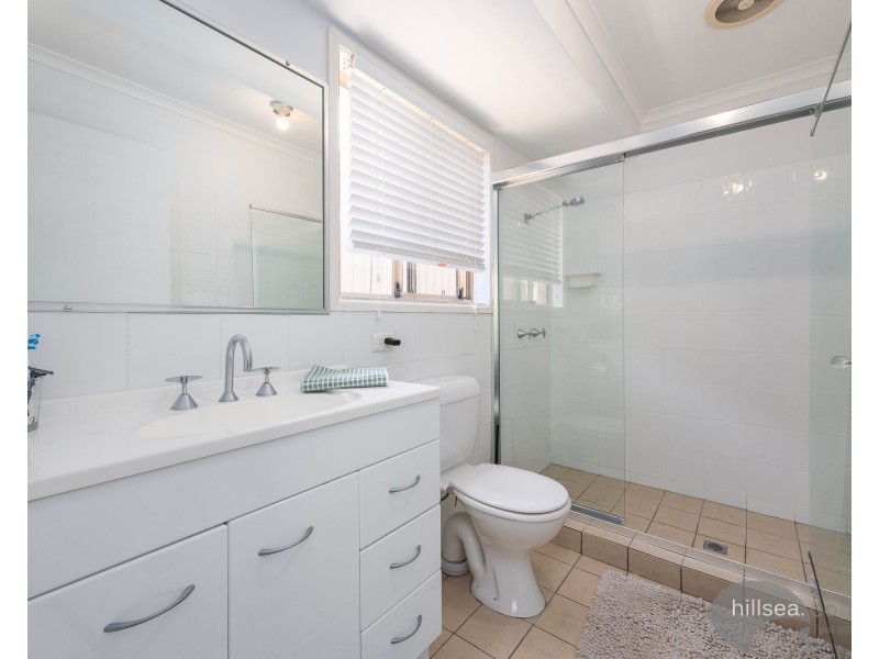 64 Open Drive, Arundel QLD 4214