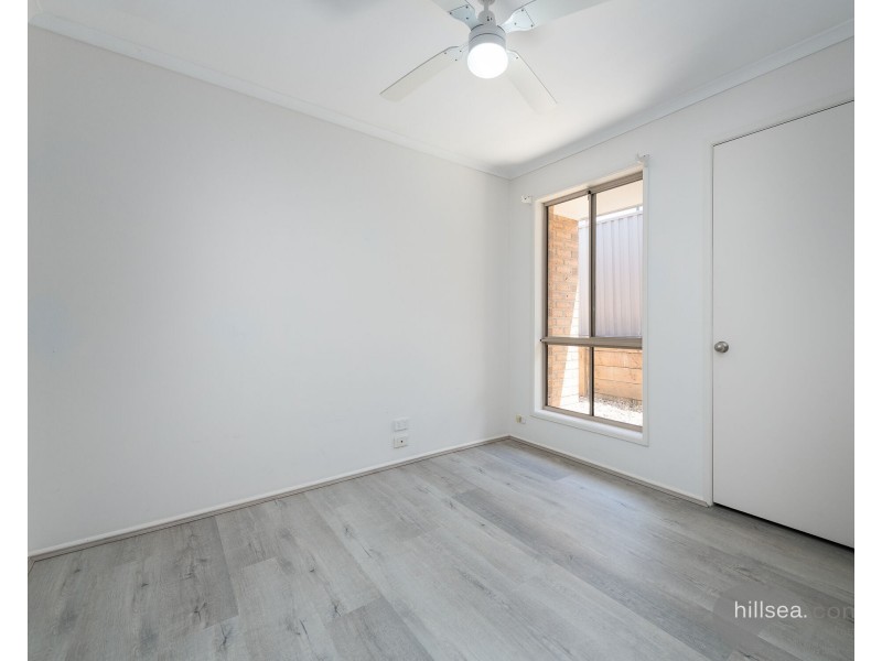 64 Open Drive, Arundel QLD 4214