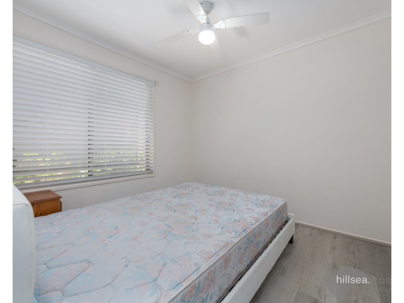 64 Open Drive, Arundel QLD 4214