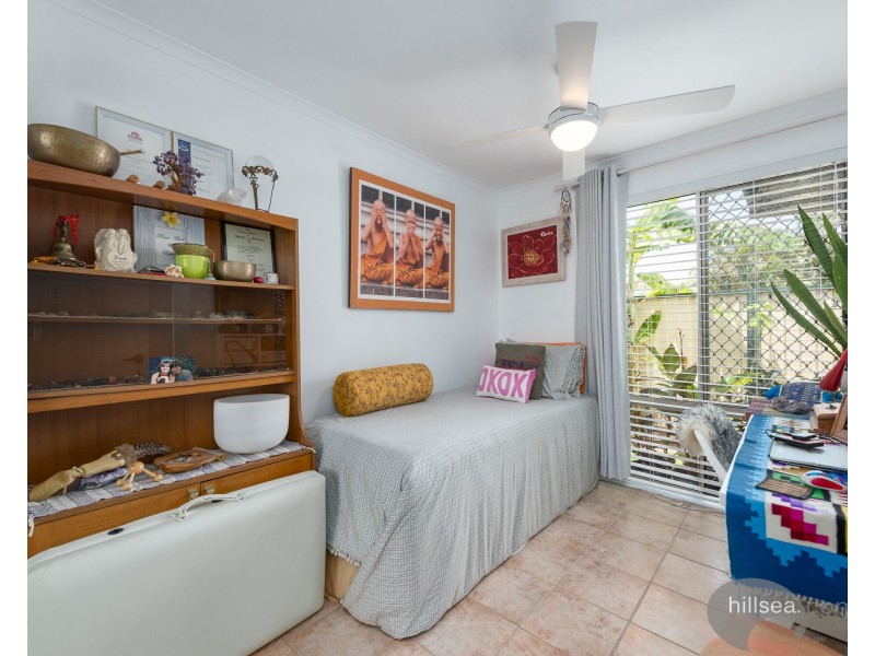 1/120 Whiting Street, Labrador QLD 4215