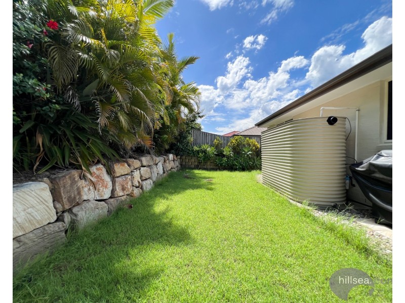 6 Manning Circuit, Pacific Pines QLD 4211