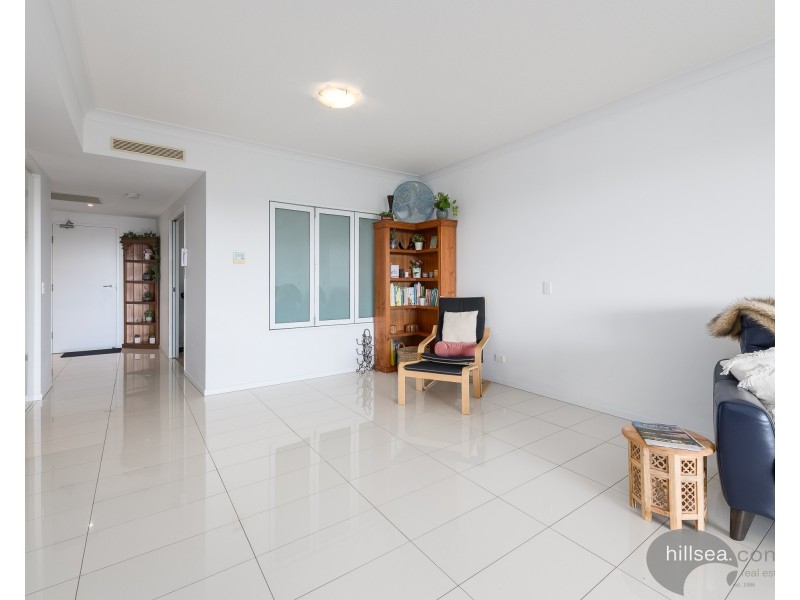 203/3 Compass Drive, Biggera Waters QLD 4216