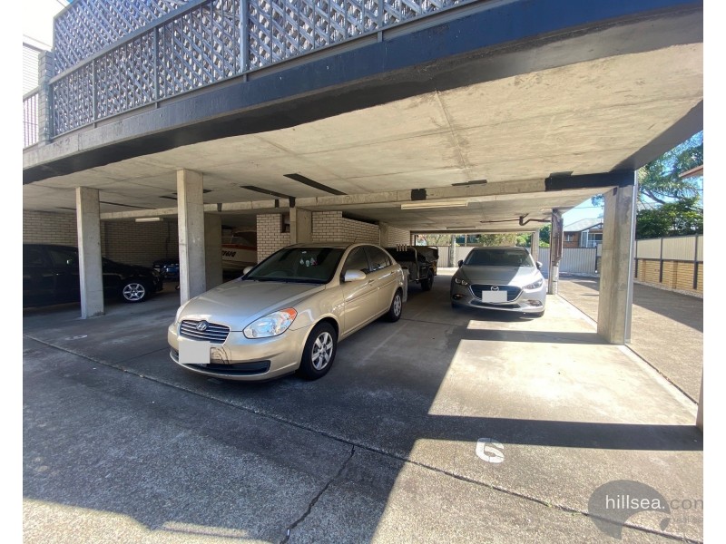 2/14 Brett Avenue, Labrador QLD 4215