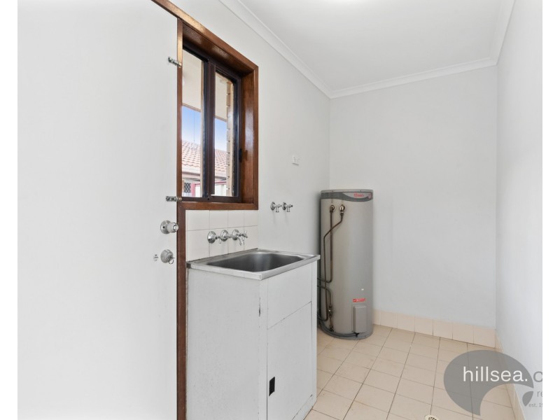 2/8 Gladys Street, Labrador QLD 4215