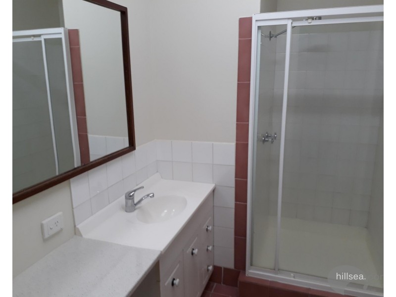 6/14 Central Street, Labrador QLD 4215