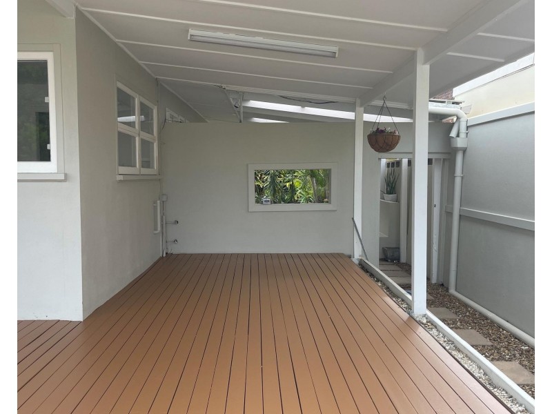 22 Loder Street, Biggera Waters QLD 4216