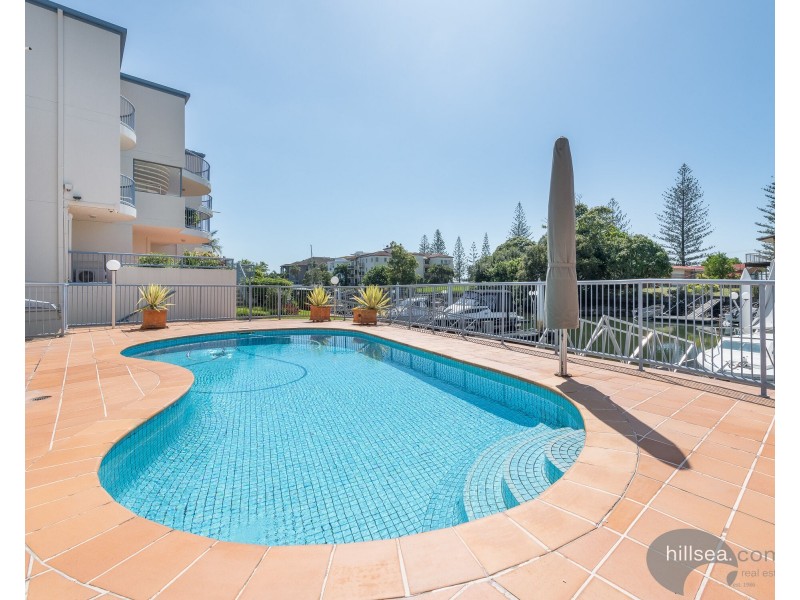 16/9 Madang Crescent, Runaway Bay QLD 4216