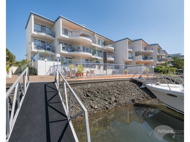 16/9 Madang Crescent, Runaway Bay QLD 4216
